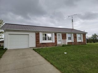 813 S Hemlock Trl, Winchester, IN 47394