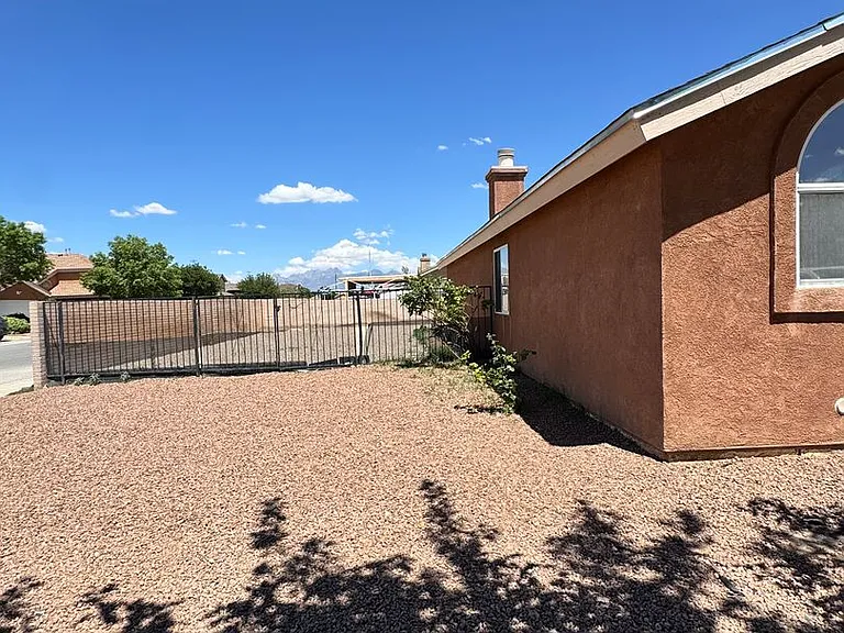 1326 Magoffin Pl — Photo 11