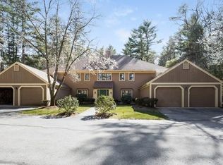 600 Summer St APT 2, Duxbury, MA 02332