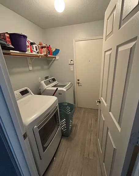 910 Slate Valley Ln — Photo 13