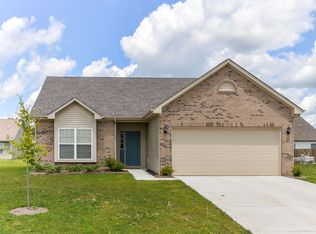 8404 Warbler Branch Way, Louisville, KY 40229