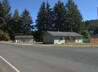 222 Elk Loop Dr, Forks, WA 98331