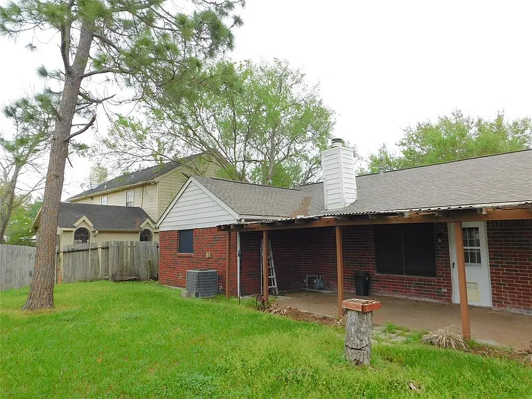 2814 Cumberland Dr — Photo 10