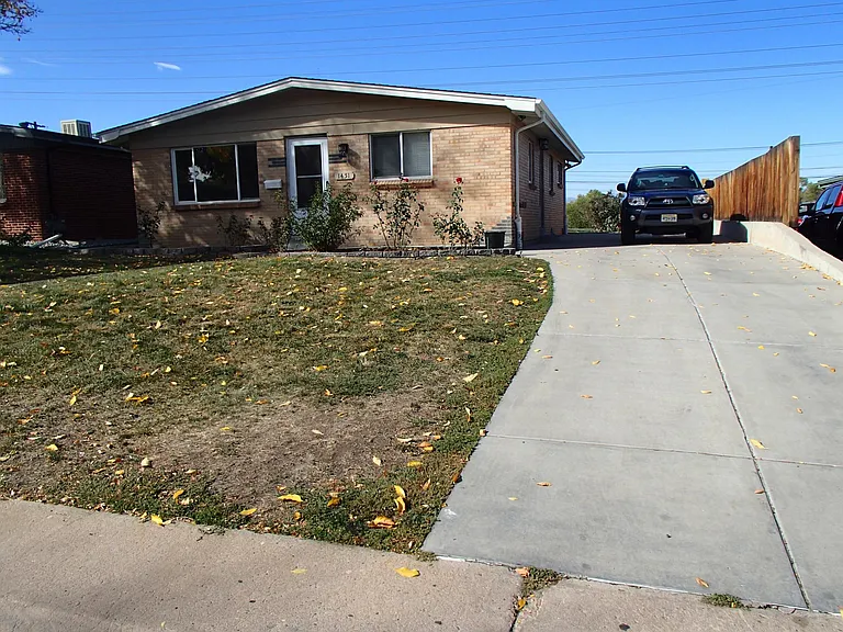 1451 S Osage St — Photo 17