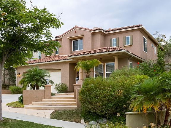 2nd image of 12832 Hideaway Ln