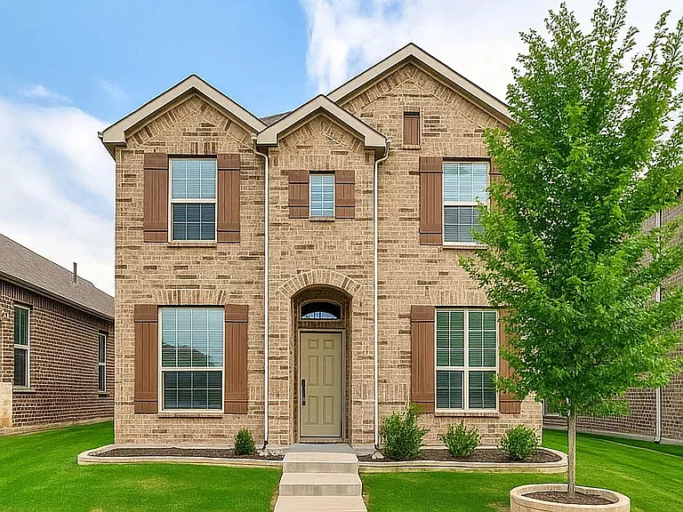 3 bed, 2.5 bath, 2074 sqft, $2,300 — Photo 1