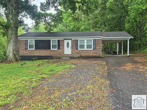961 Southland Dr Photo 1