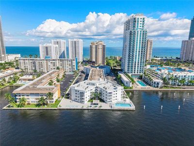 1913 S Ocean Dr APT 113, Hallandale, FL, 33009