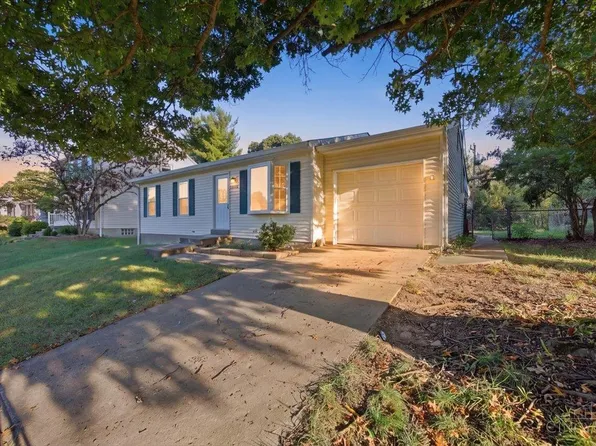 5218 Riverwatch Dr, Cincinnati, OH 45238