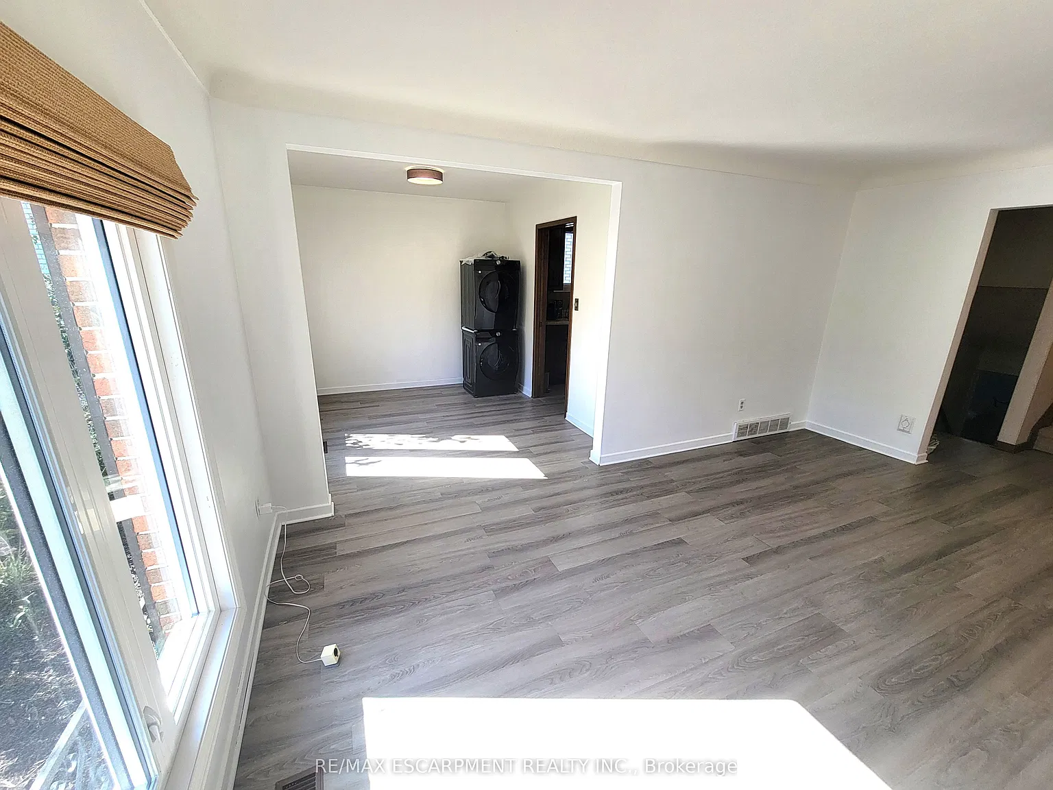 3 bed, $2,300 — Photo 4
