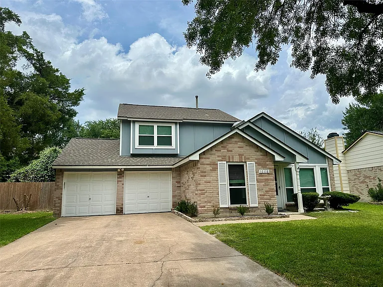 10118 Spotted Horse Dr — Photo 2