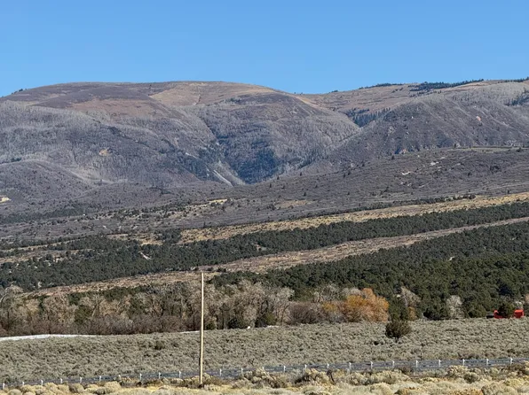 1 Pine Creek Rd, Mount Pleasant, UT 84647