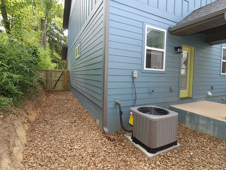 373 S Willow Avenueapt #1 — Photo 27
