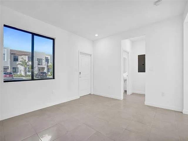 8265 NW 41st St #C-406 — Photo 12
