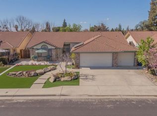 358 Amber Ave, Clovis, CA 93611