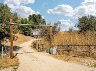 22165 Tucker Rd, Greenleaf, ID 83626