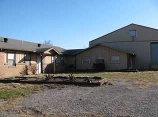 3298 E Kenwood St, Siloam Springs, AR 72761