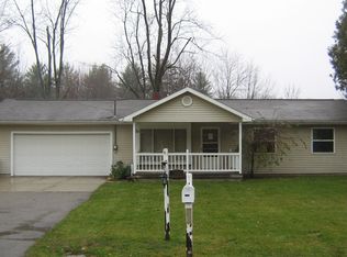 3308 Robertson Dr, Beaverton, MI 48612
