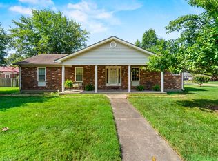 101 Dudley Dr, Sikeston, MO 63801