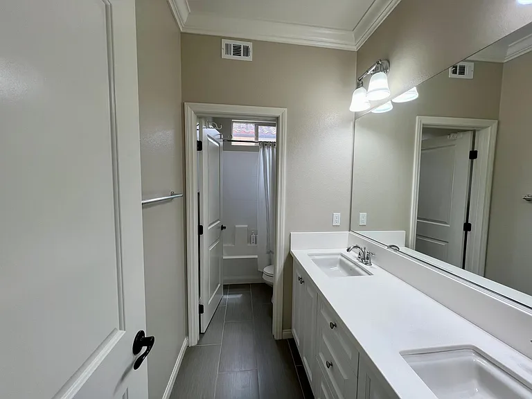 15883 Lesar Pl — Photo 12