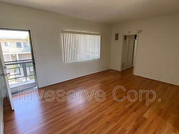 2nd image of 4053 Marathon St APT 7