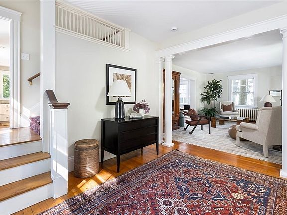 5th image of 116 Fuller St