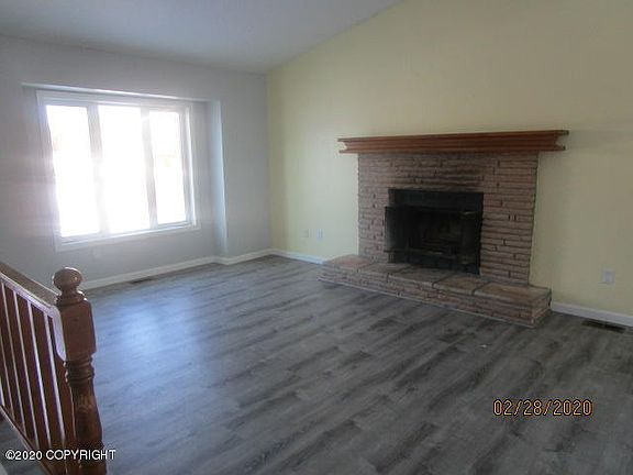 5th image of 18789 Price Island Cir