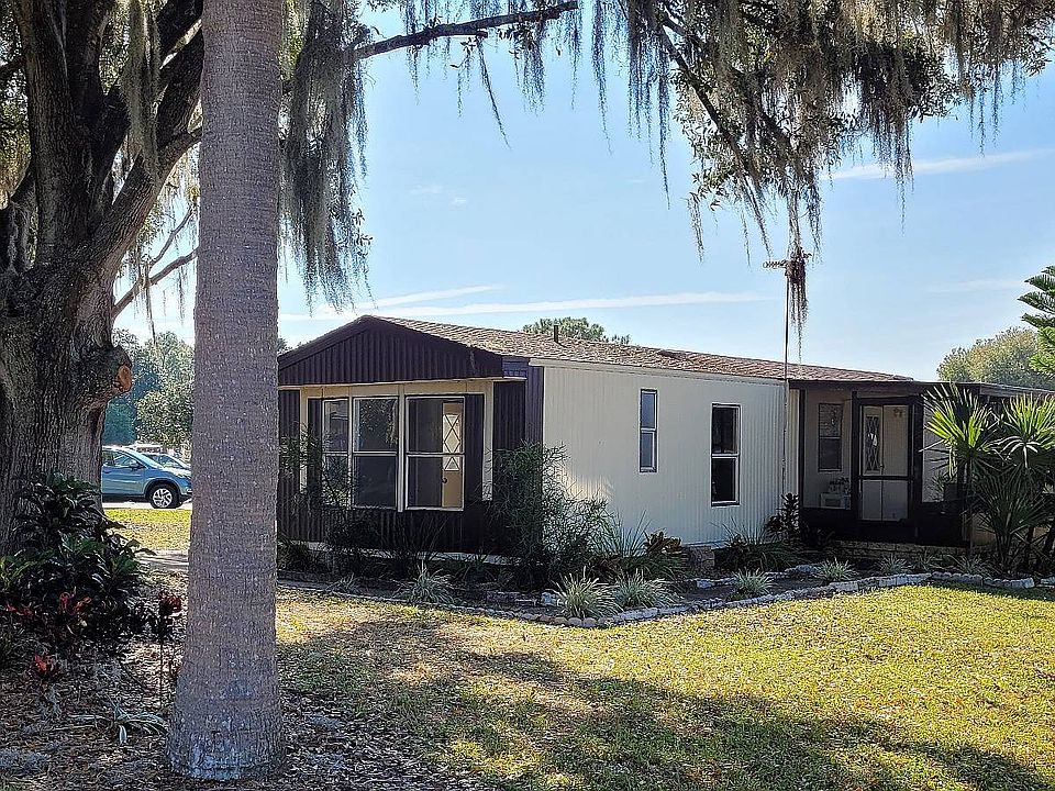 2nd image of 33235 Beach View Dr