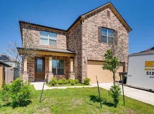 6800 Horseshoe Pond Dr, Del Valle, TX 78617