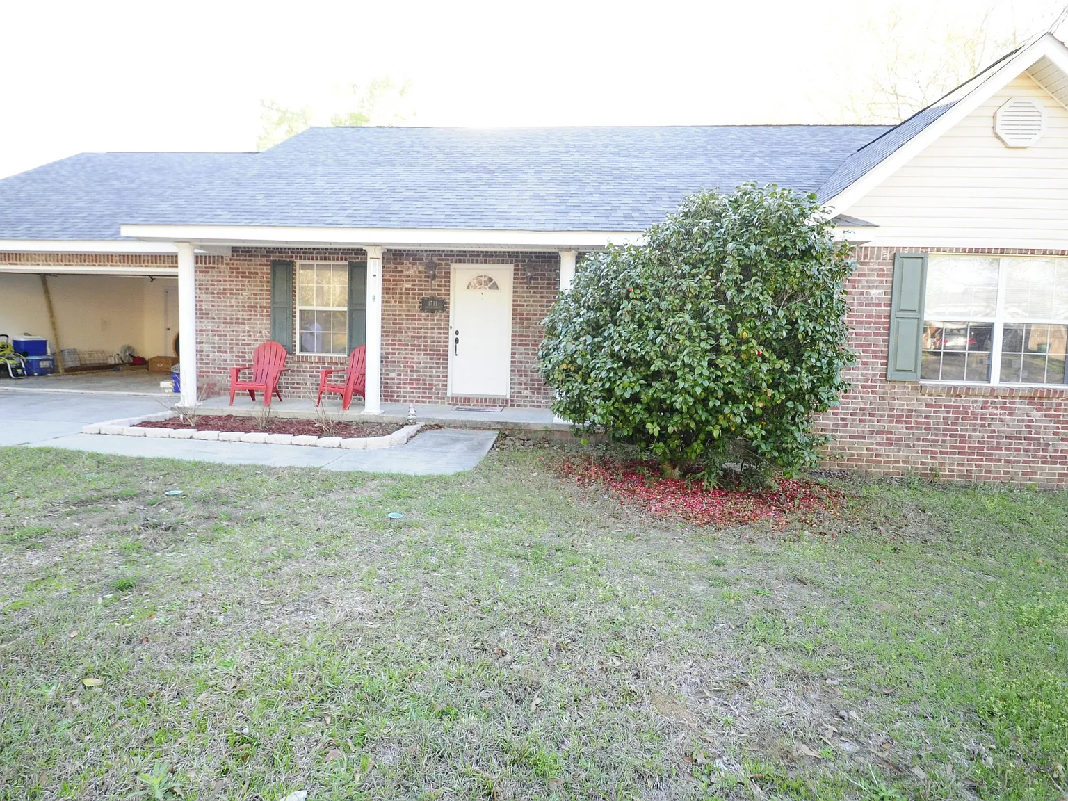 3 bed, 1466 sqft, $1,800 — Photo 2
