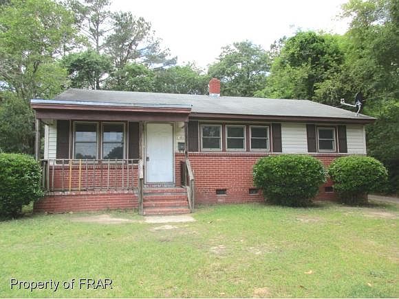 1st image of 1701 Gilmore St