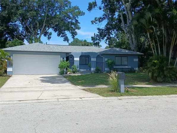 12033 KAY DRIVE, SEMINOLE, FL 33772