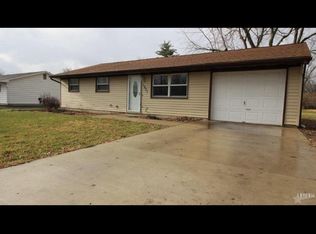 1921 Lathrop Dr, Fort Wayne, IN 46808