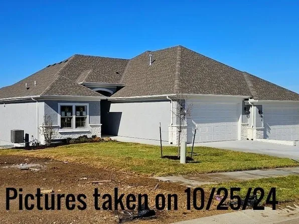 11586 S Millridge St, Olathe, KS 66061