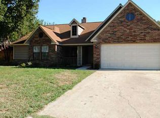 3209 Fairview Dr, Corinth, TX 76210