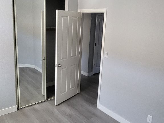 4th image of 8709 Clay Glen Way