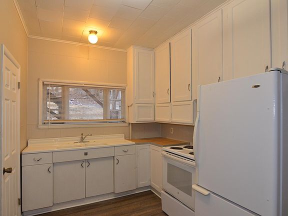 5th image of 38 Belmont St #1S