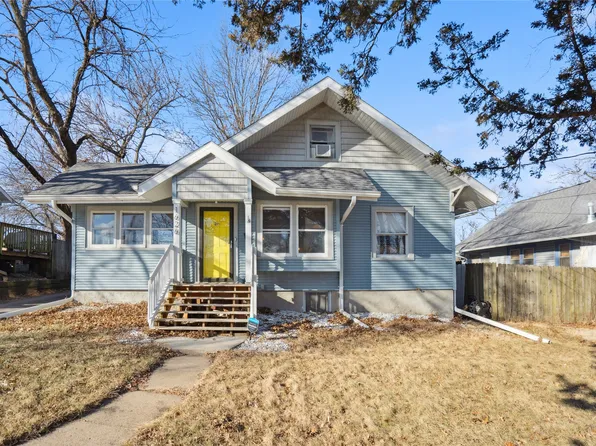 1626 30th St, Des Moines, IA 50310