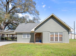 45340 Gold Place Rd, Saint Amant, LA 70774