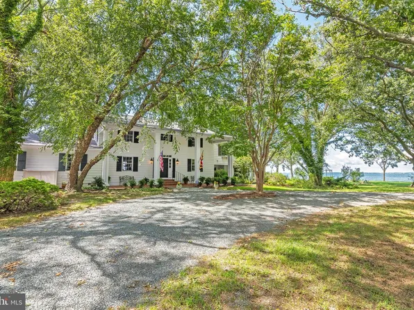 24879 W Ferry Neck Rd, Royal Oak, MD 21662