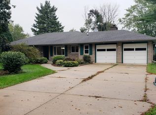 2527 Ole Davidson Rd, Racine, WI 53405