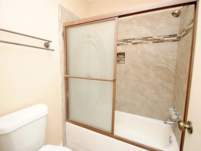738 Country Place Dr #C — Photo 30