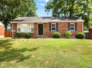 11380 Manchester Rd, Saint Louis, MO 63122