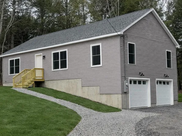 60 Edge Hill Road, Limerick, ME 04048