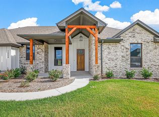 1008 Katie Ct, Azle, TX 76020