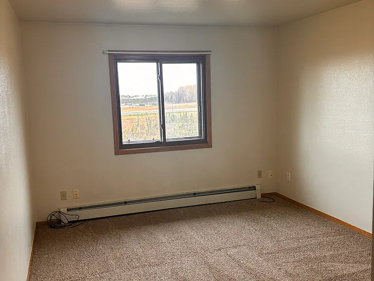 3470 Orbit Cir — Photo 10