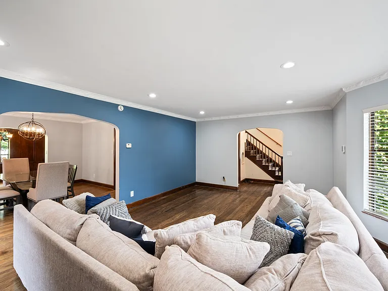 16525 Edinborough Rd — Photo 12