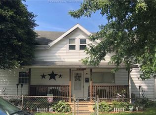 3911 39th St, Nitro, WV 25143