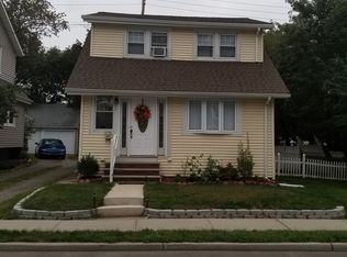 25 Dick St, Bergenfield, NJ 07621