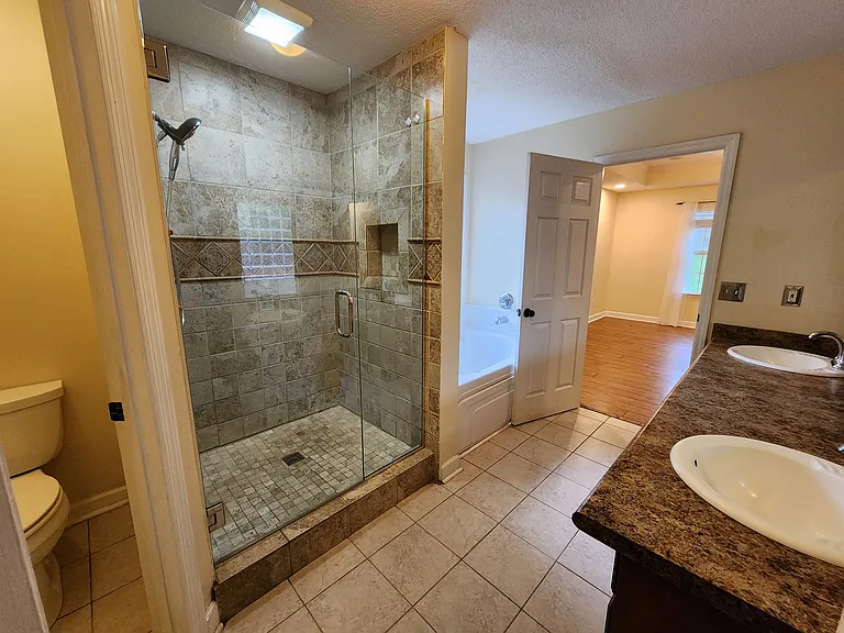 1185 Pine Grove Rd — Photo 6